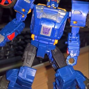 Power of the Primes - Deluxe - Autobot / Decepticon - Punch / Counterpunch