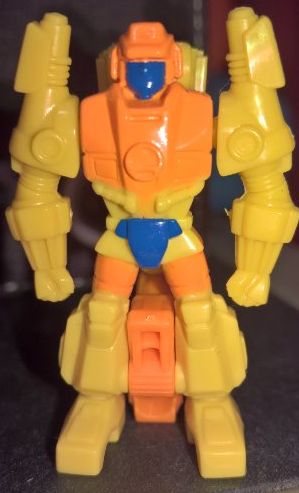 Thrilling 30 - Deluxe - Autobot - Scoop - Image 3