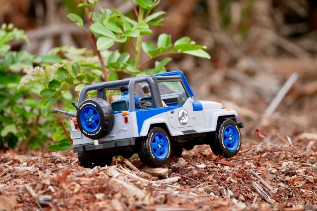 Custom Mattel Jurassic World Jeep - Image 3