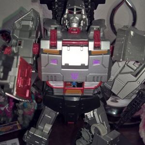 Combiner Wars - Leader - Decepticon - Megatron