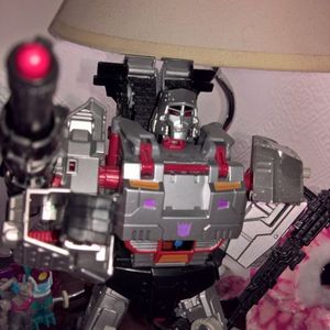 Combiner Wars - Leader - Decepticon - Megatron