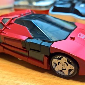 Siege - Deluxe - Autobot - Sideswipe