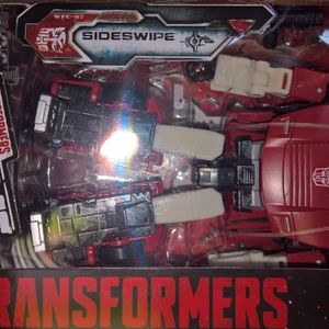 Siege - Deluxe - Autobot - Sideswipe