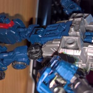 Siege - Weaponiser - Autobot - Cog