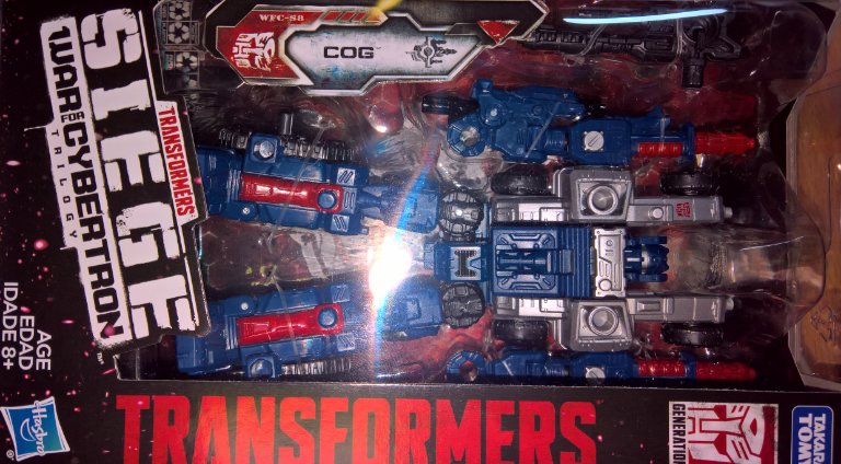 Siege - Weaponiser - Autobot - Cog - Image 3