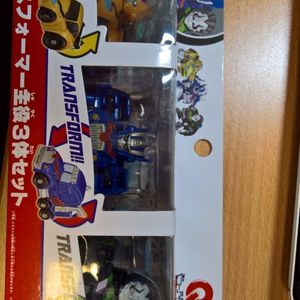 Q-Transformers Protagonists
