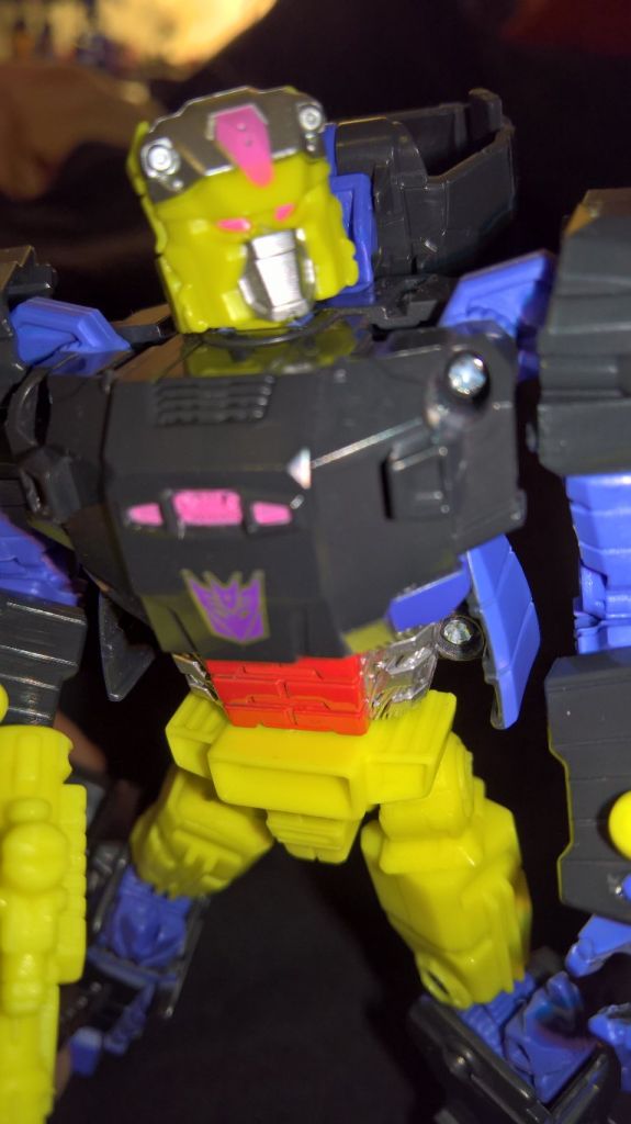 Titans Return - Deluxe - Decepticon - Krok - Image 6