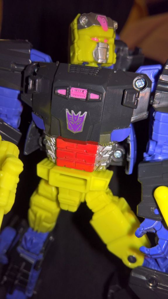 Titans Return - Deluxe - Decepticon - Krok - Image 5