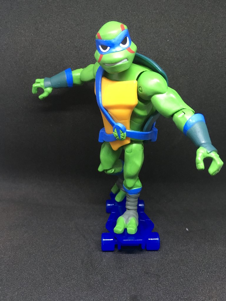Rise of the Teenage Mutant Ninja Turtles Leonardo - Image 1