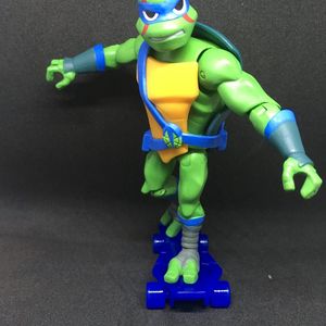 Rise of the Teenage Mutant Ninja Turtles Leonardo