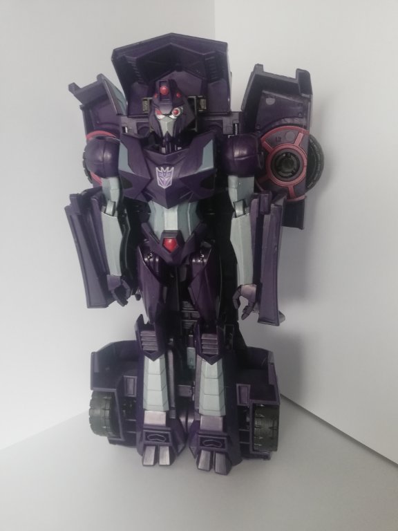 Shadow Striker Cyberverse - Image 2