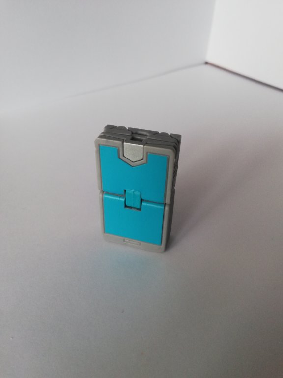 Screen fiend BotBots - Image 1
