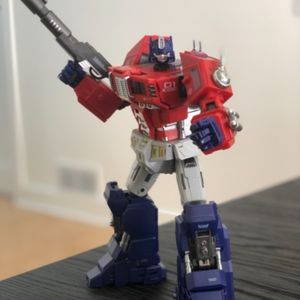 S.T. COMMANDER | A Real Battlefield Hero