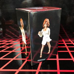 Saffron QMX Mini Masters Figure