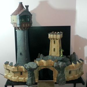 Schleich Knights Castle