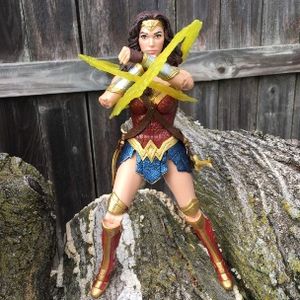 12â€ Wonder Woman Action Figure