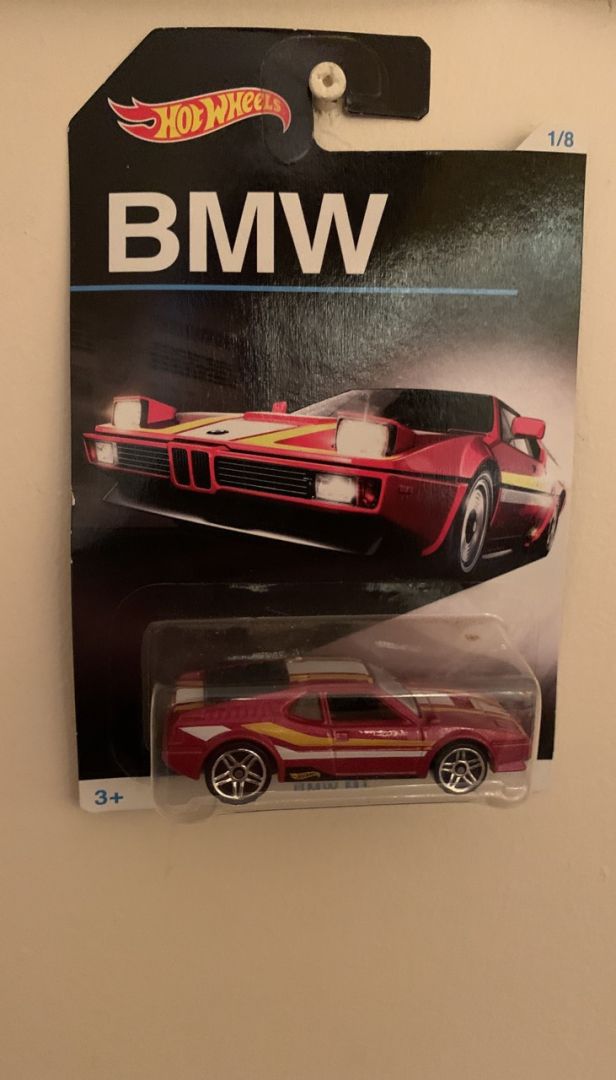 BMW M1 - Image 1