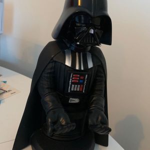 Darth Vader Phone Holder