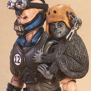 BLUEGYRE & FU MONKEY
