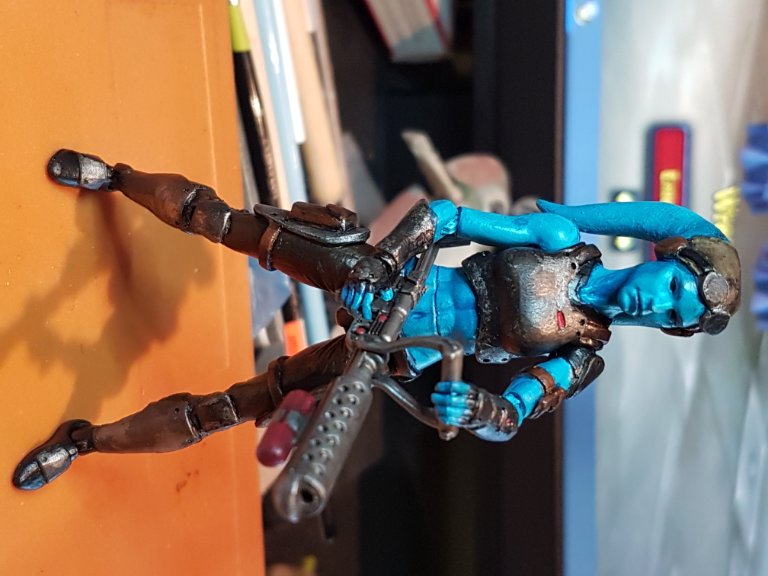 Custom Twi'lek Incinerator  - Image 21