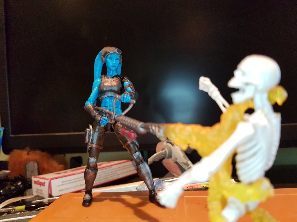 Custom Twi'lek Incinerator  - Image 18
