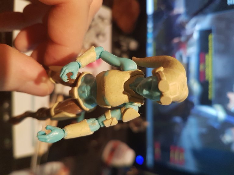 Custom Twi'lek Incinerator  - Image 1