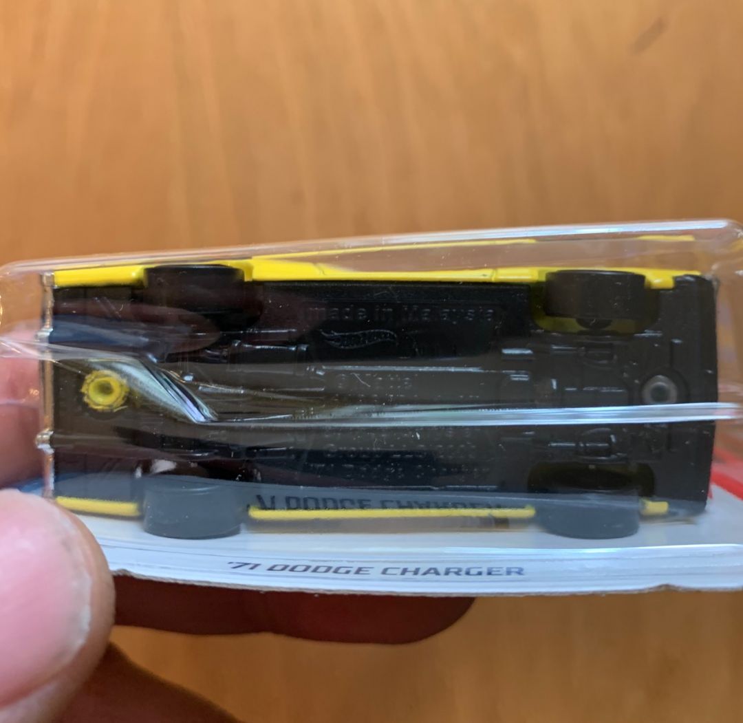 HotWheels Dodge Charger - Image 1