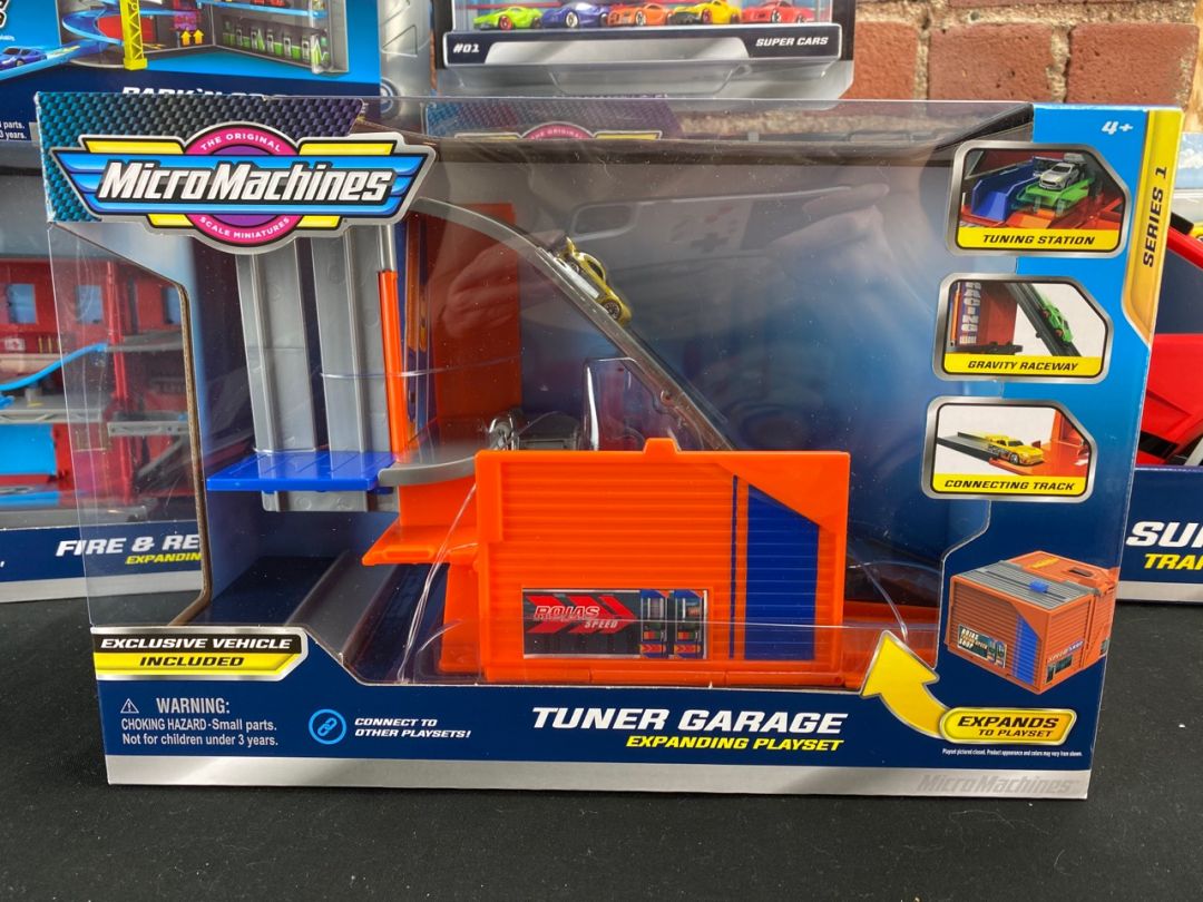Micro Machines Tuner Garage Playset - Image 1