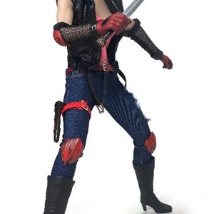 Custom 12" Zarana
