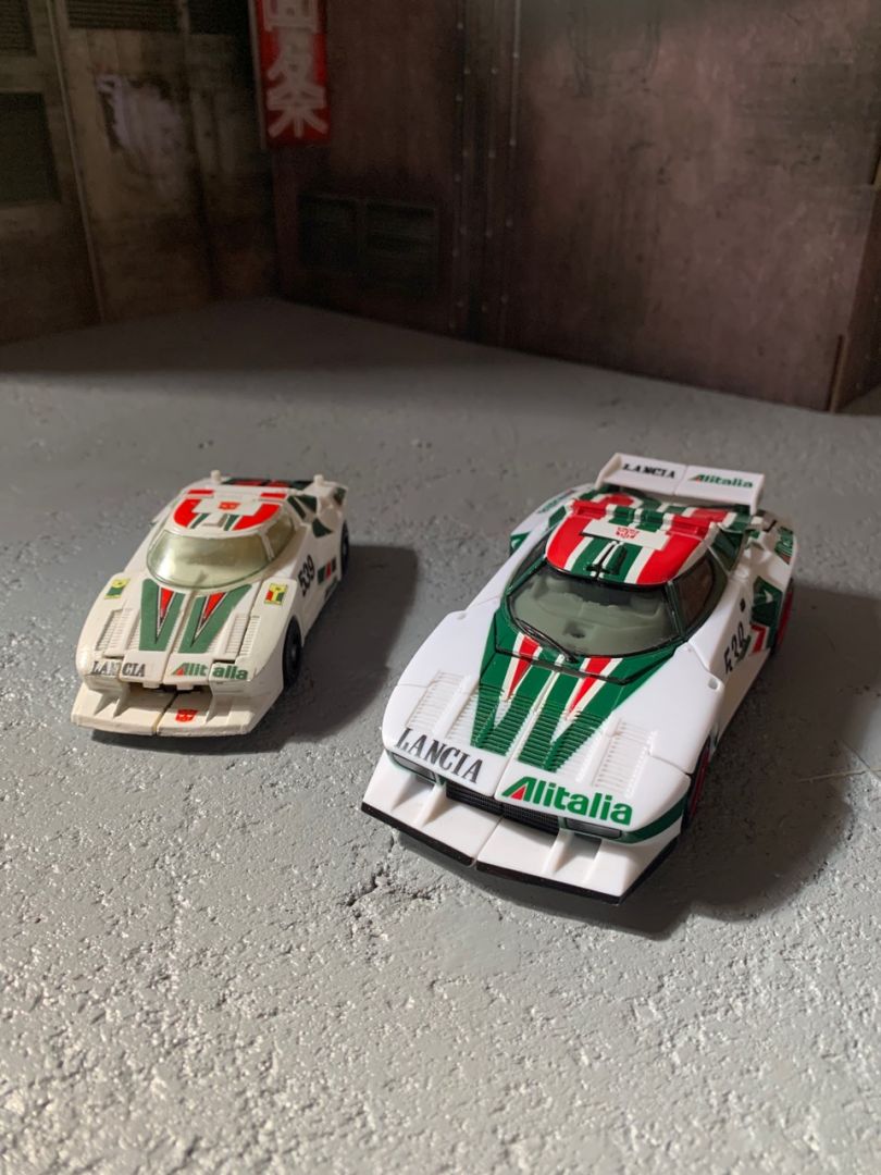 Transformers G1 Wheeljack - Image 2