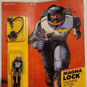 StarCom Mock Up Package Von Rodd Figure with Bob Rogers Art