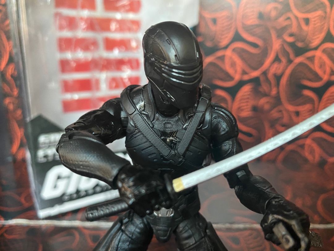 Snake Eyes - Image 9