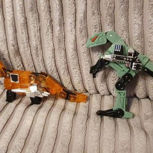 Uruaz and Dairu / Decibel