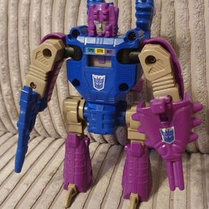 Squeezeplay with Lokos