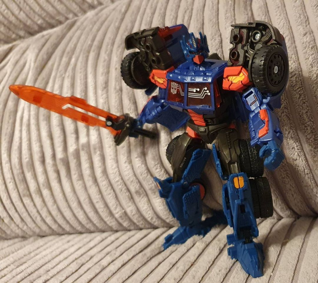 G2 Combat Hero Optimus Prime  - Image 3