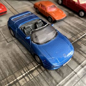 Maisto Lotus Elan 1:36