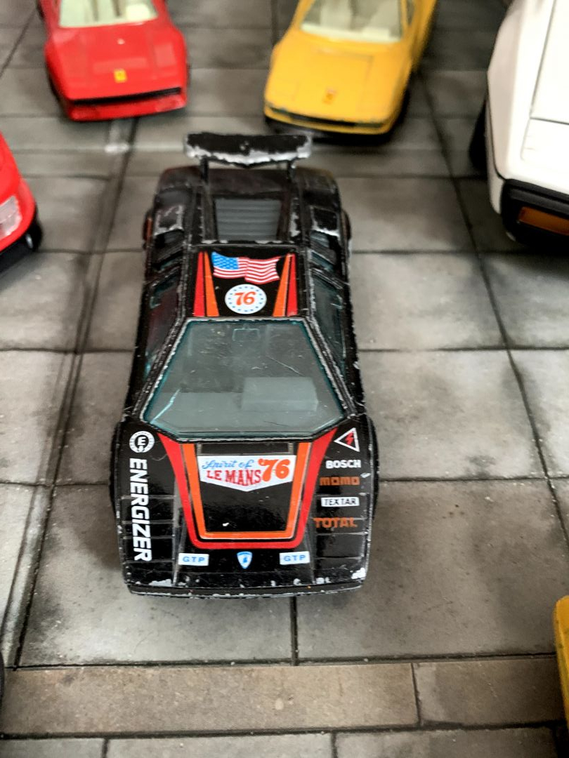 Burago Lamborghini Countach 1:43 - Image 2