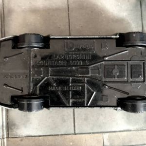 Burago Lamborghini Countach 1:43