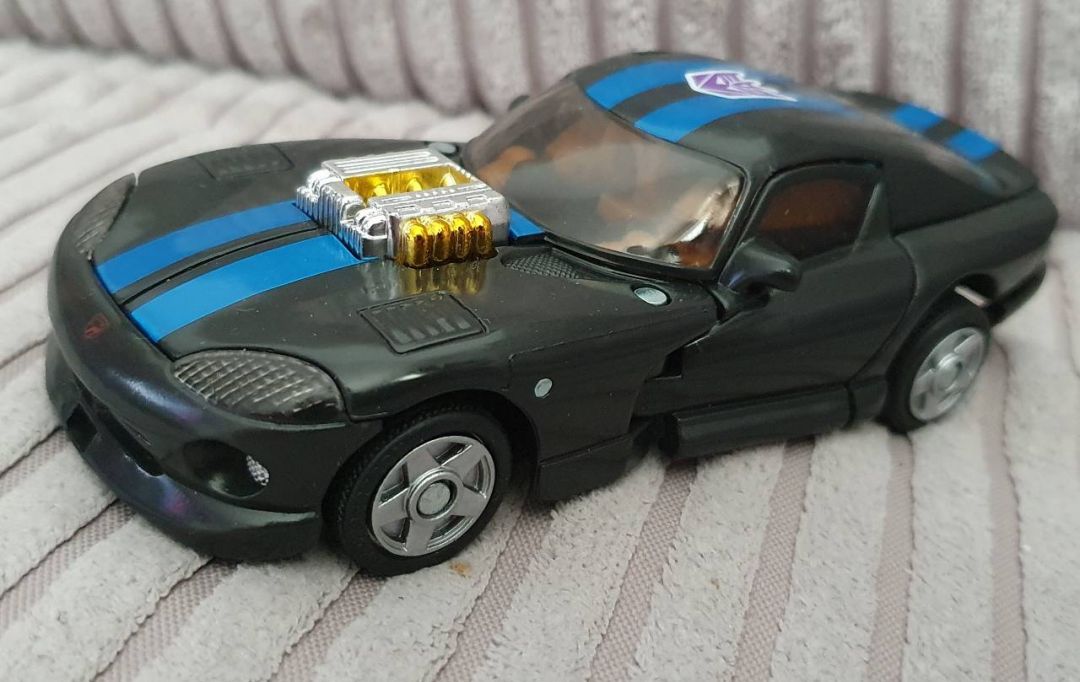 Shadow Striker - Image 2