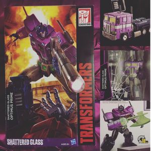 Transformers Masterpiece Shattered Glass Optimus Prime