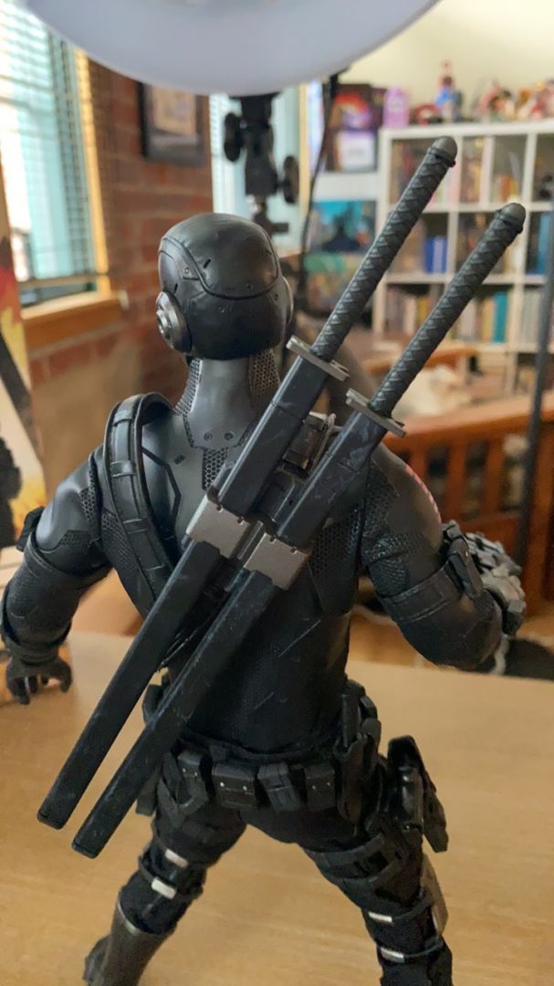 Snake Eyes - Image 6