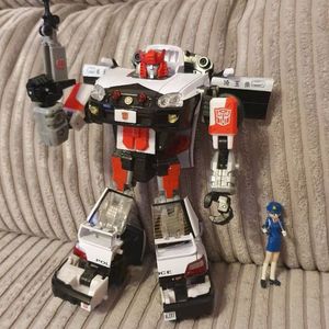 Alert with Ai Kurama