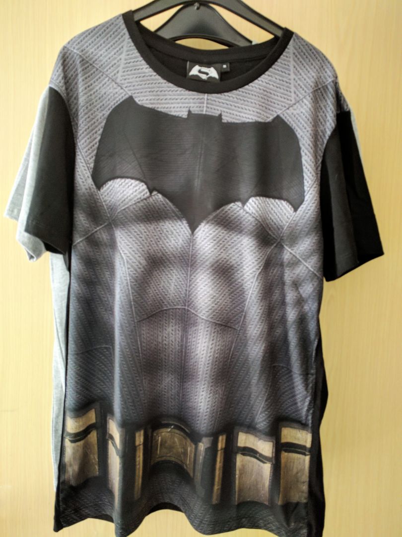BvS Batman suit T-shirt - Image 1