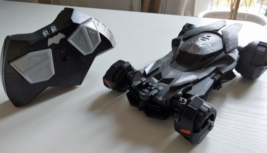 BvS Batmobile RC - Image 1