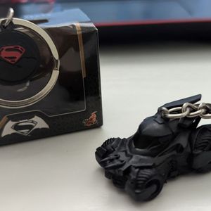 Keyring BvS Batmobile