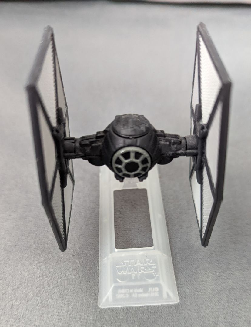 Star Wars Hot Wheels - The Force Awakens TIE fighter - Image 1