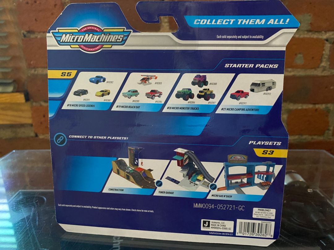 Micro Machines Micro Beach Day - Image 7