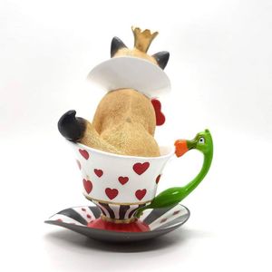 Queen Of Hearts - Bradford Exchange Wonderland Cats