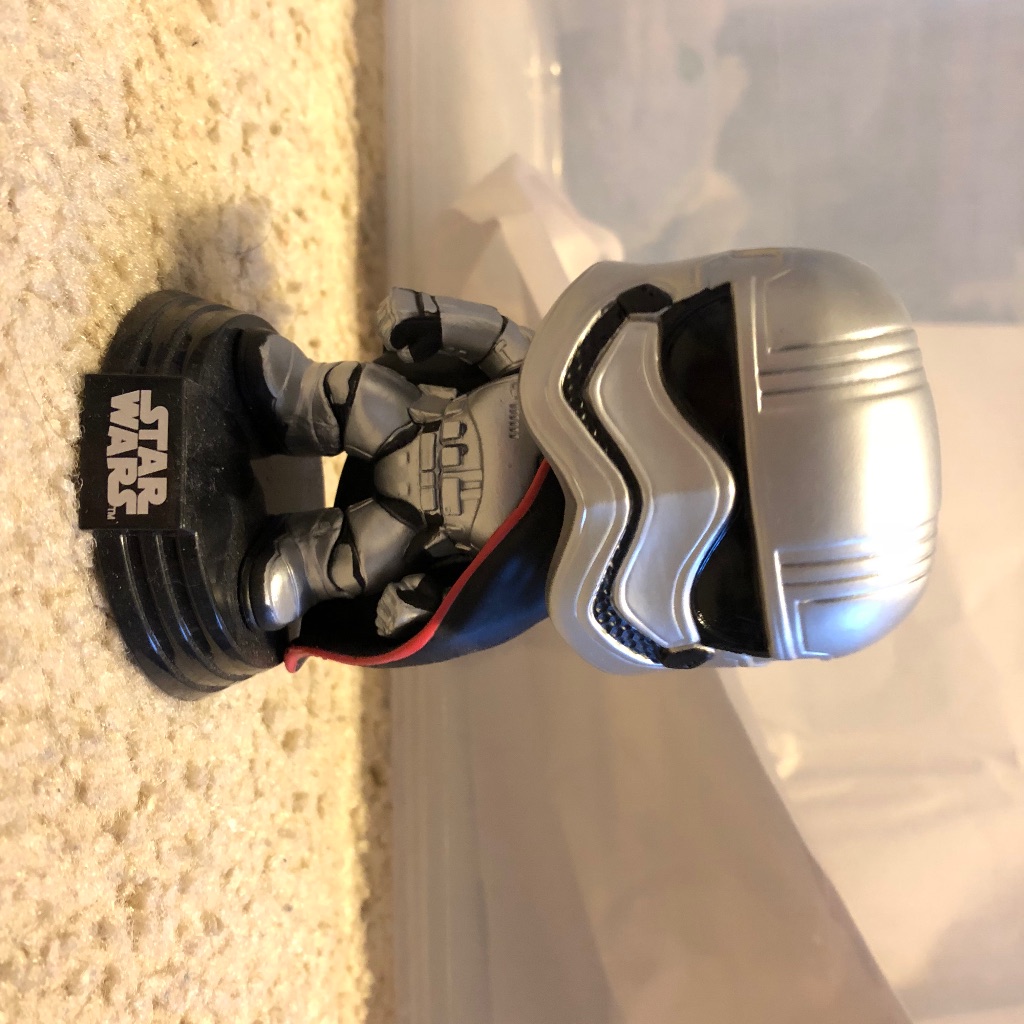 Funko Star Wars Captain Phasma Bobble Head - Image 2