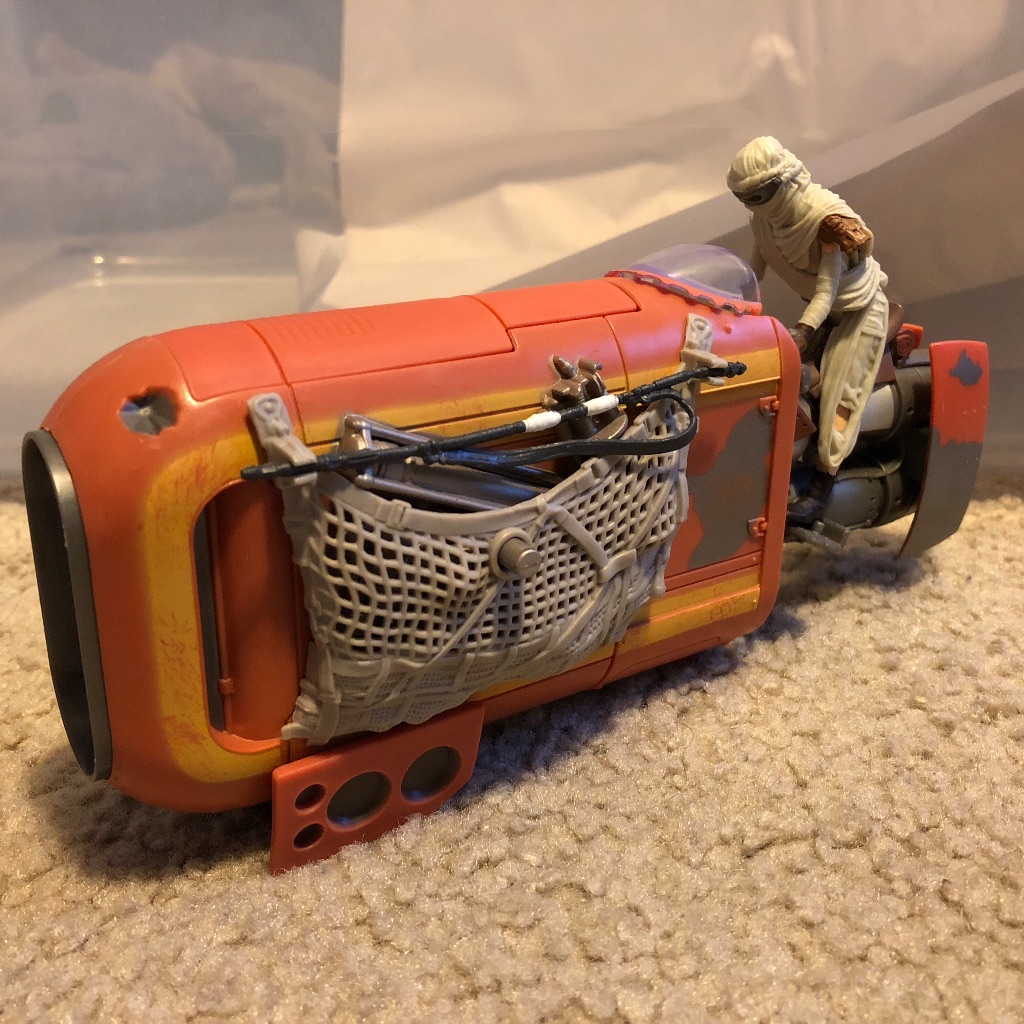 Star Wars TFA 3 3/4â€ Rey with Speeder - Image 1